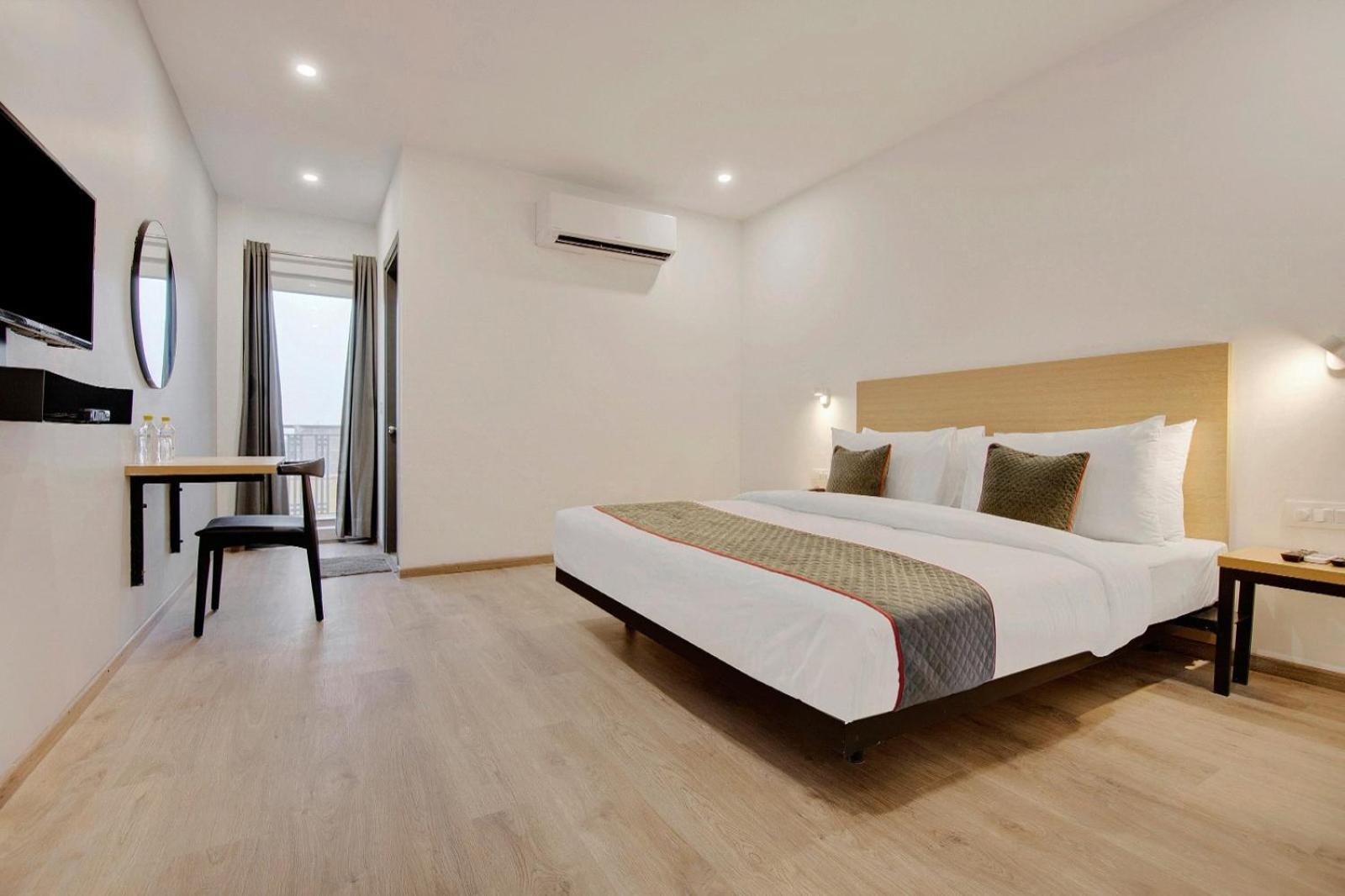 Hotel Aerotech Near Delhi Airport New Delhi Ngoại thất bức ảnh