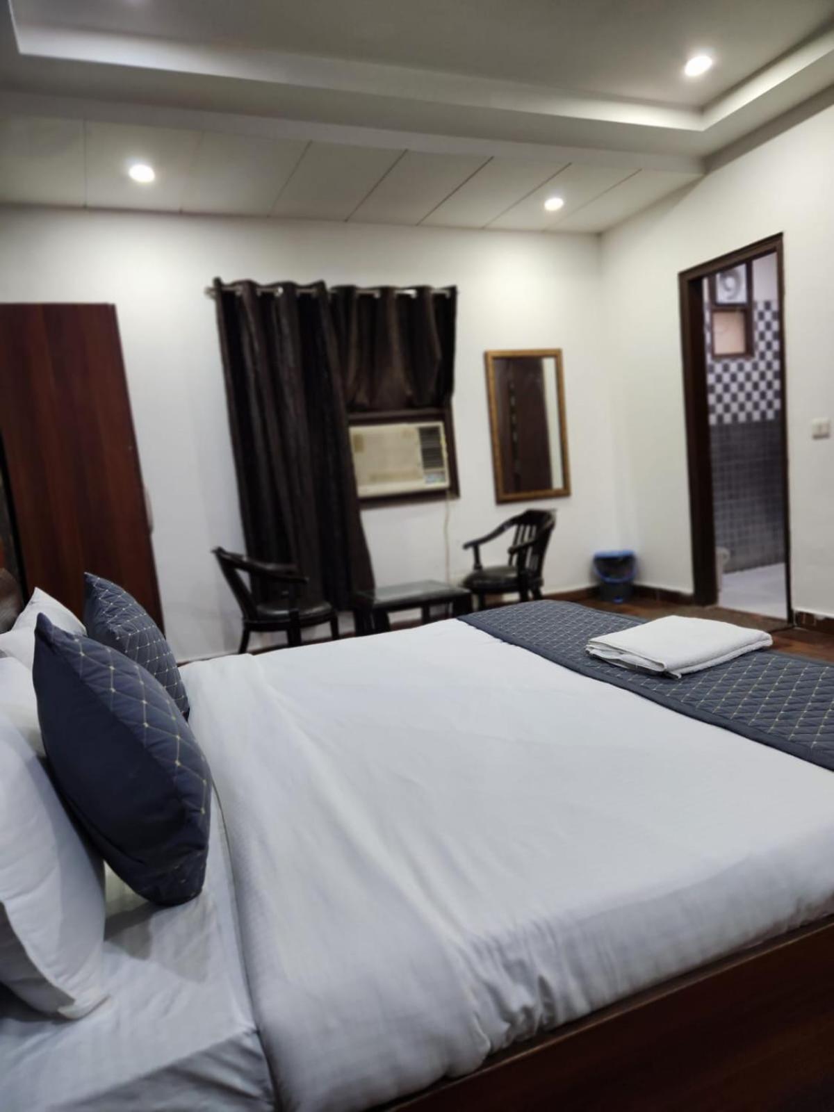Hotel Aerotech Near Delhi Airport New Delhi Ngoại thất bức ảnh
