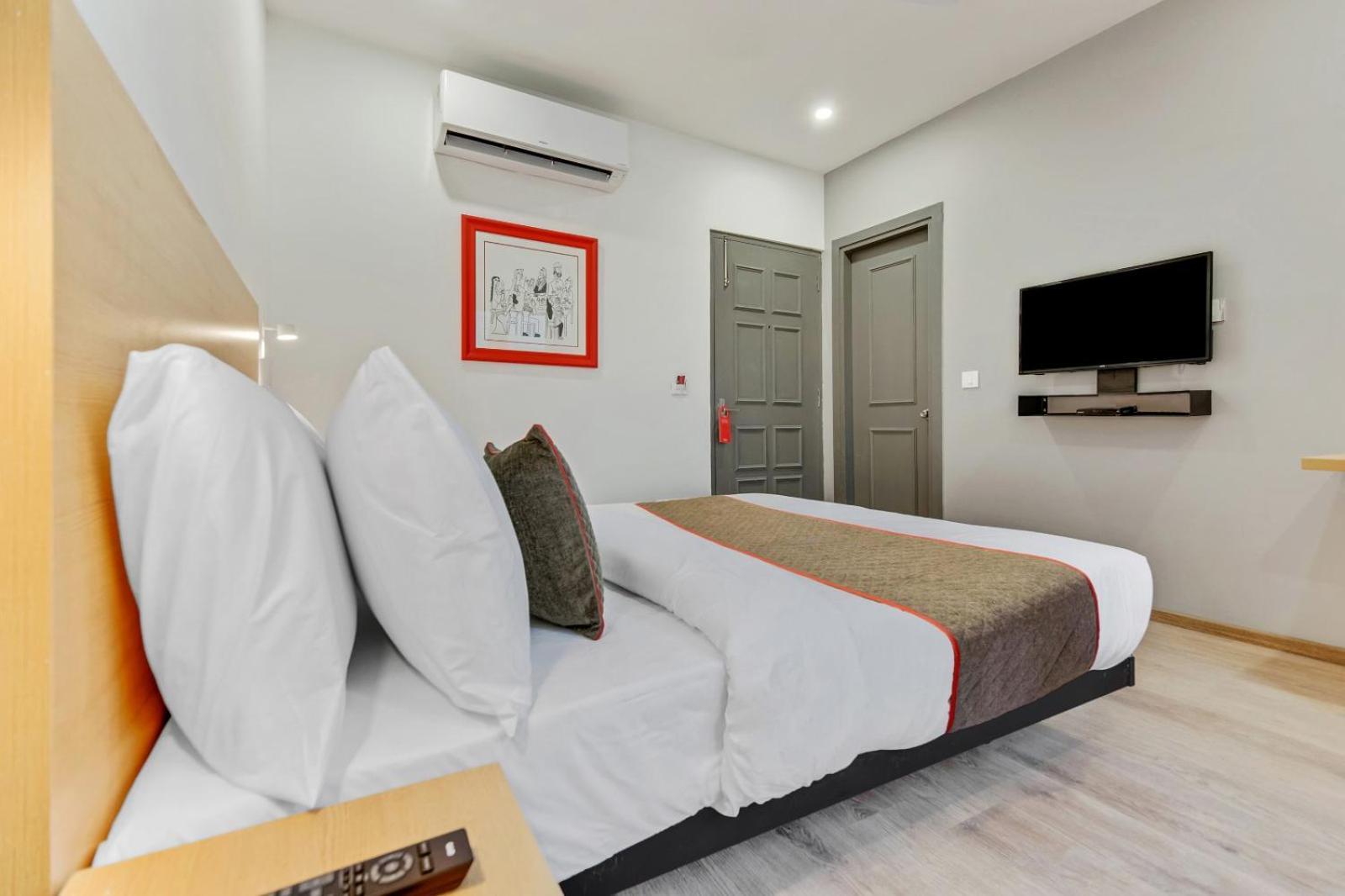 Hotel Aerotech Near Delhi Airport New Delhi Ngoại thất bức ảnh